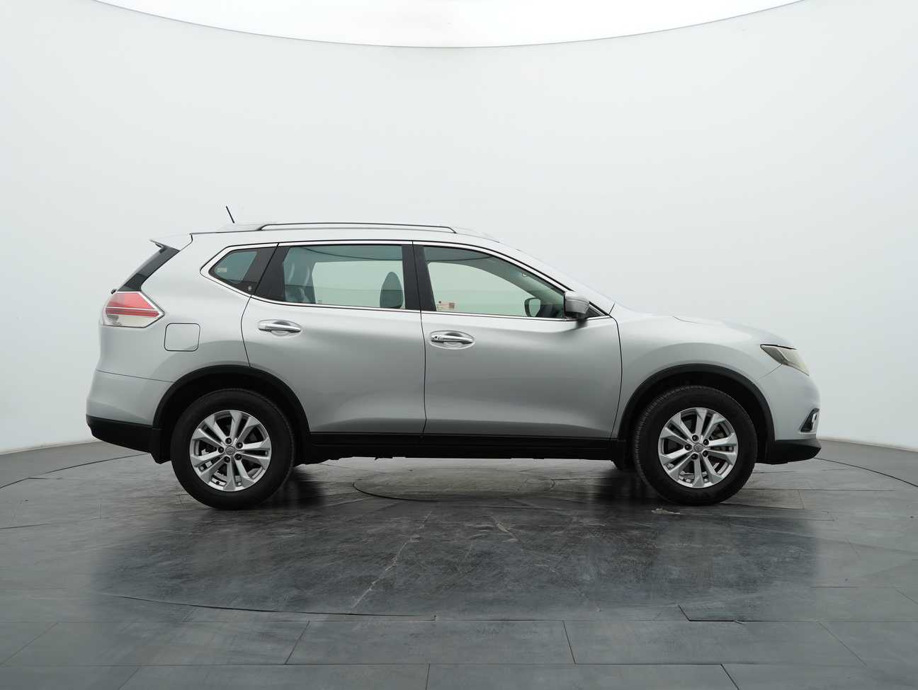 used 2015 Nissan X-Trail  2.0