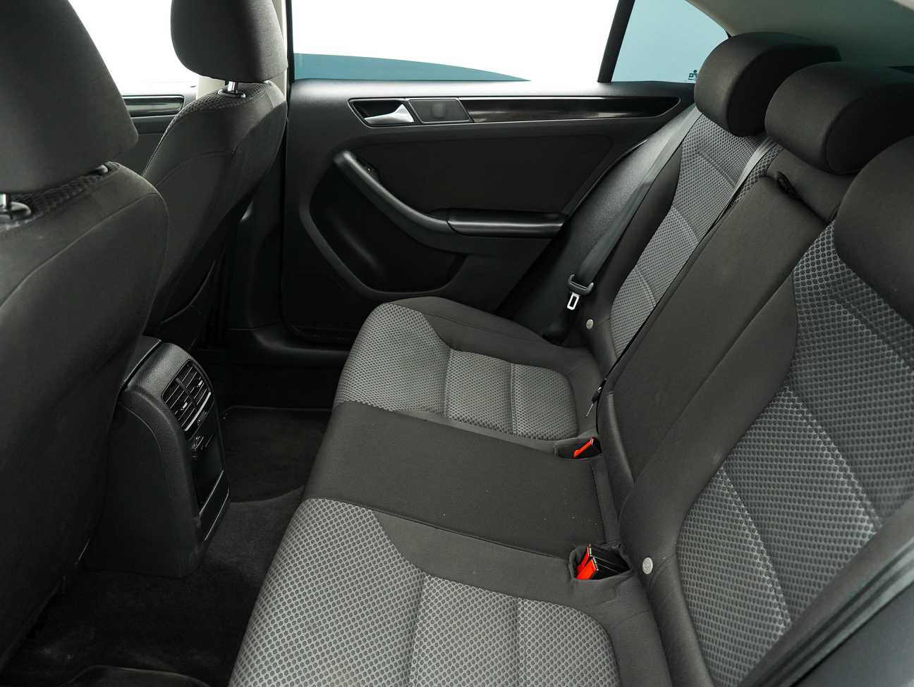 terpakai 2015 Volkswagen Jetta TSI 1.4