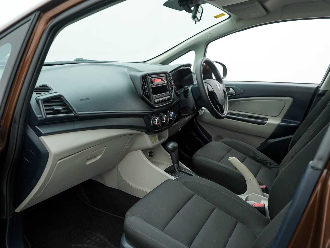 used 2017 Proton Persona Standard 1.6