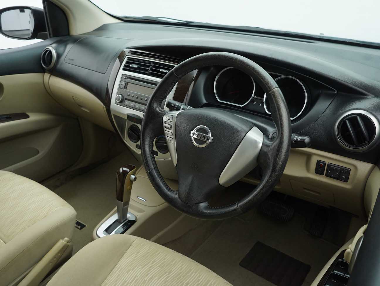 used 2014 Nissan Grand Livina Comfort 1.8