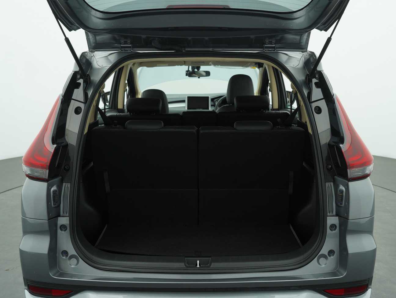 terpakai 2023 Mitsubishi Xpander  1.5