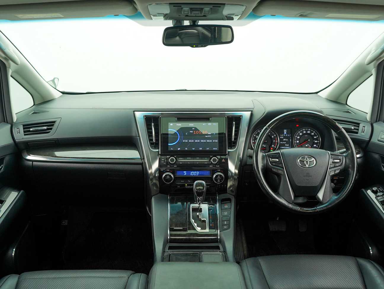 used 2016 Toyota Vellfire ZG 2.5