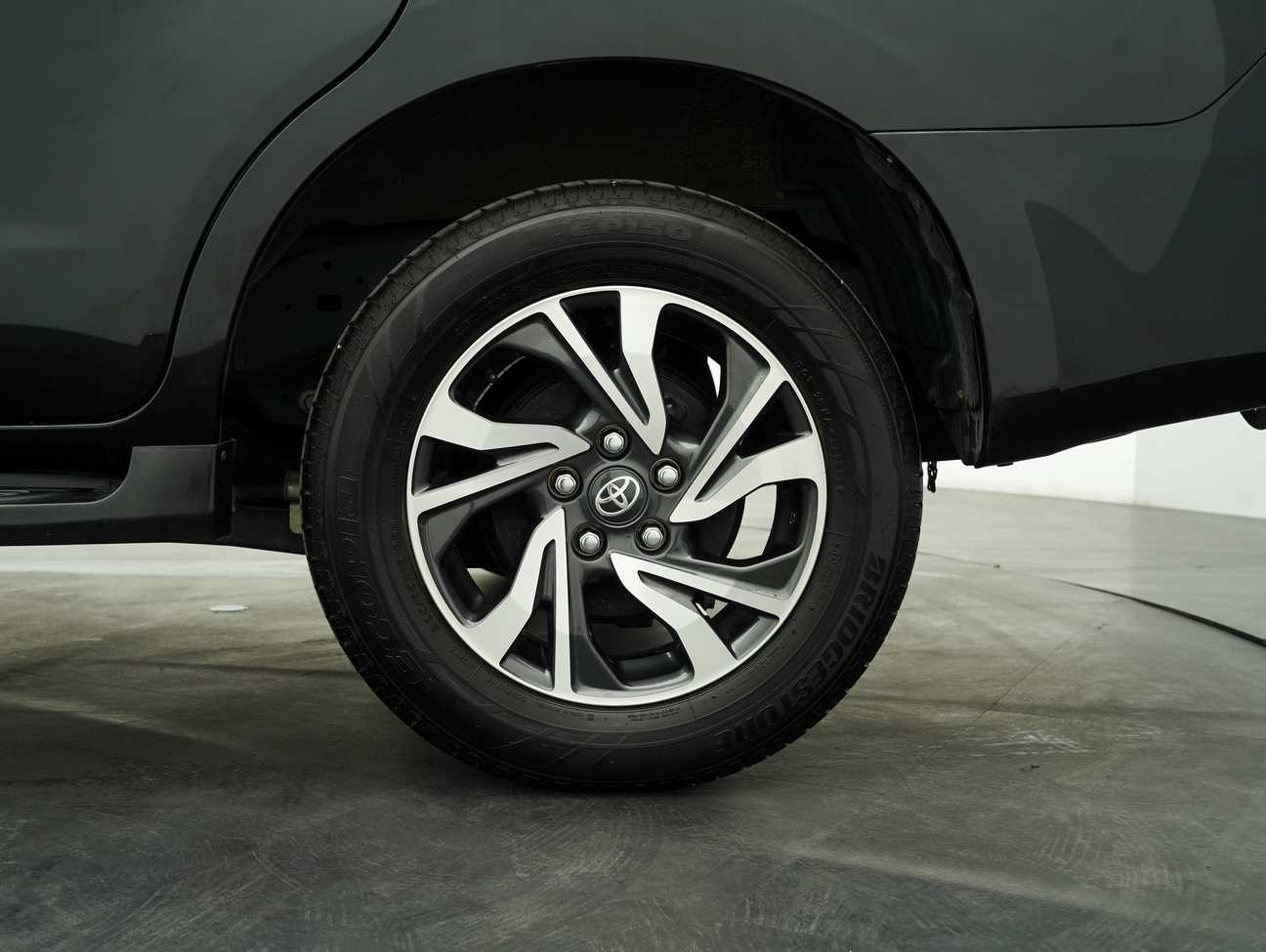 terpakai 2022 Toyota Innova G 2.0