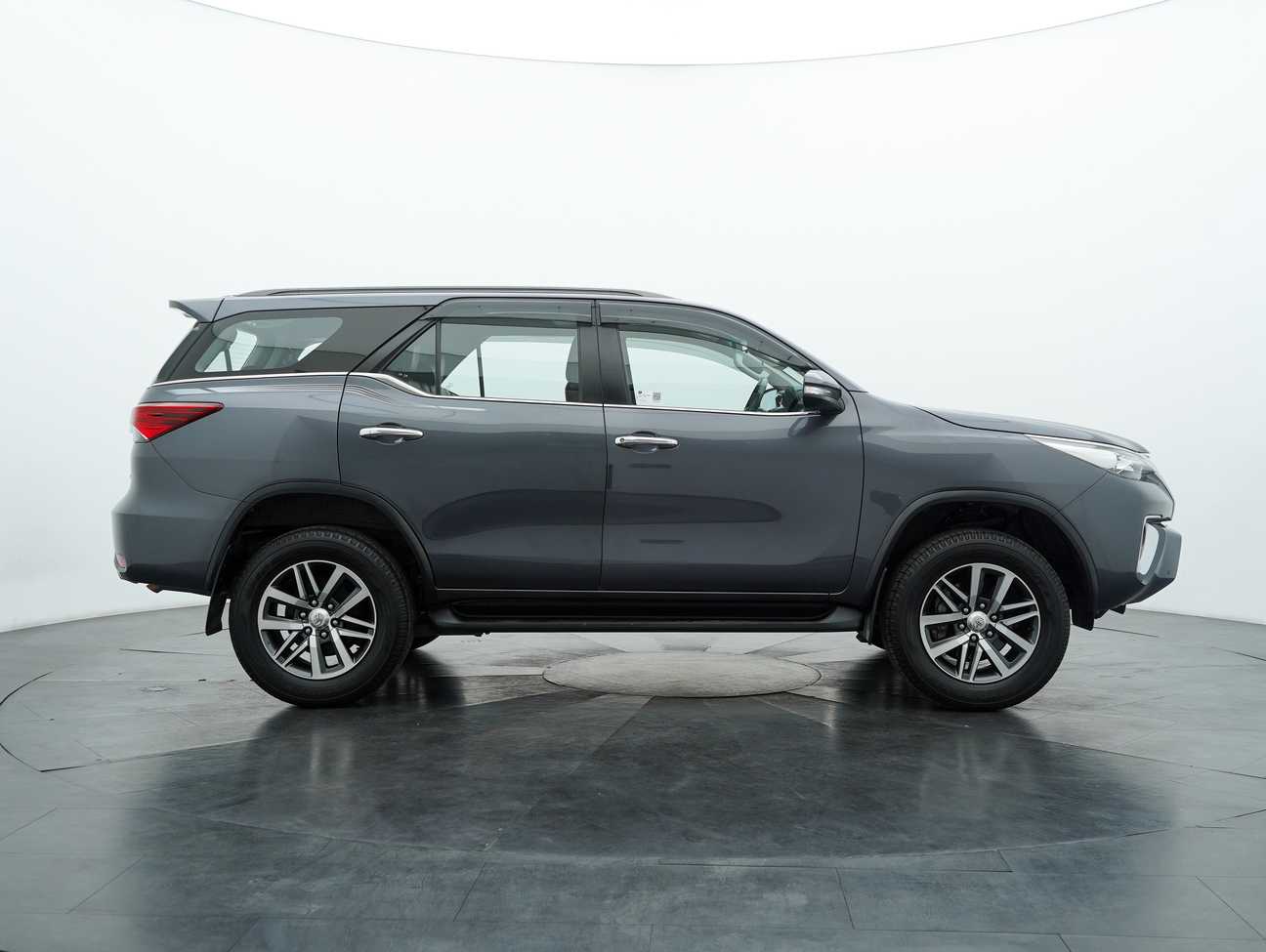 terpakai 2017 Toyota Fortuner SRZ 2.7
