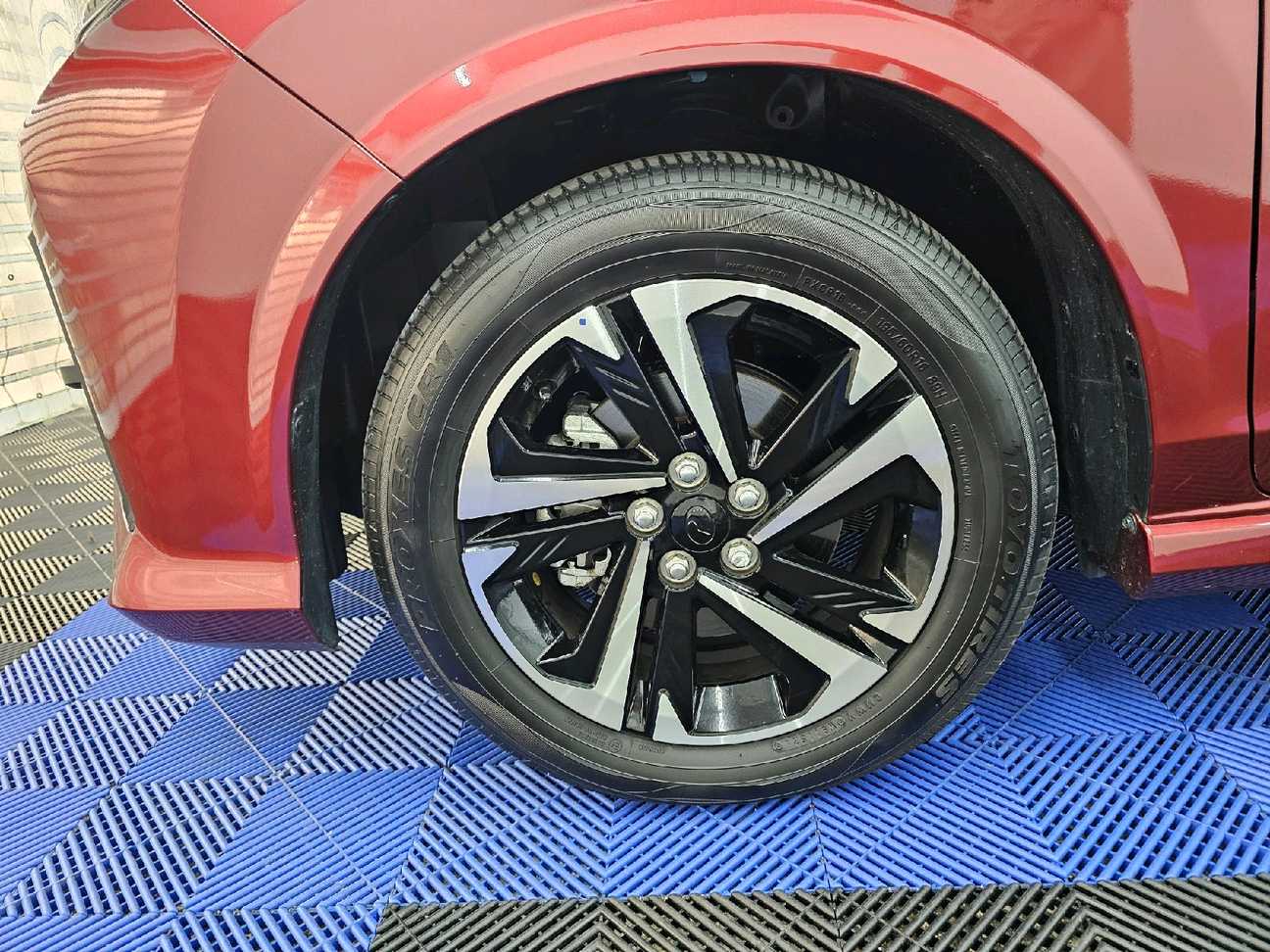 used 2024 Perodua Alza AV 1.5