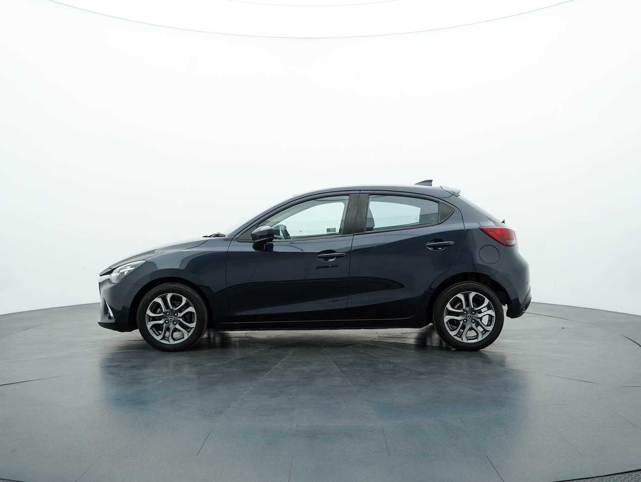 terpakai 2017 Mazda 2 SKYACTIV-G (Halogen Headlight) 1.5