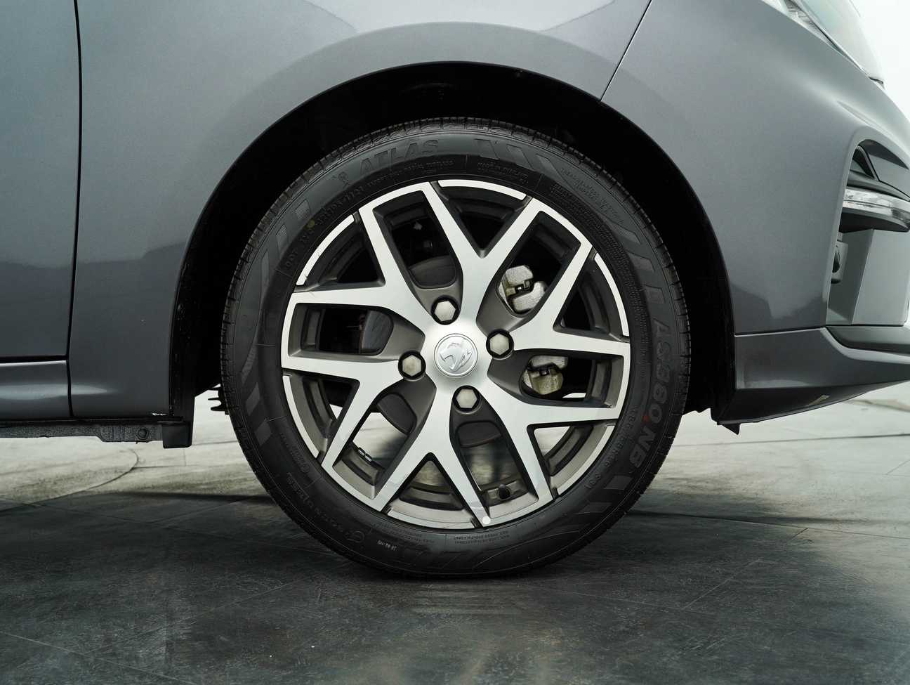 used 2022 Proton Persona Premium 1.6