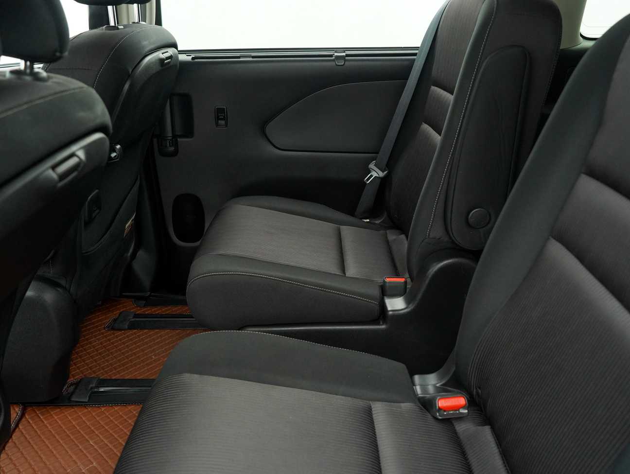 used 2018 Nissan Serena S-Hybrid High-Way Star 2.0