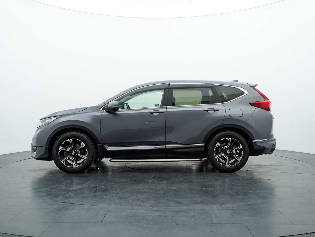 terpakai 2018 Honda CR-V TC-P VTEC 1.5