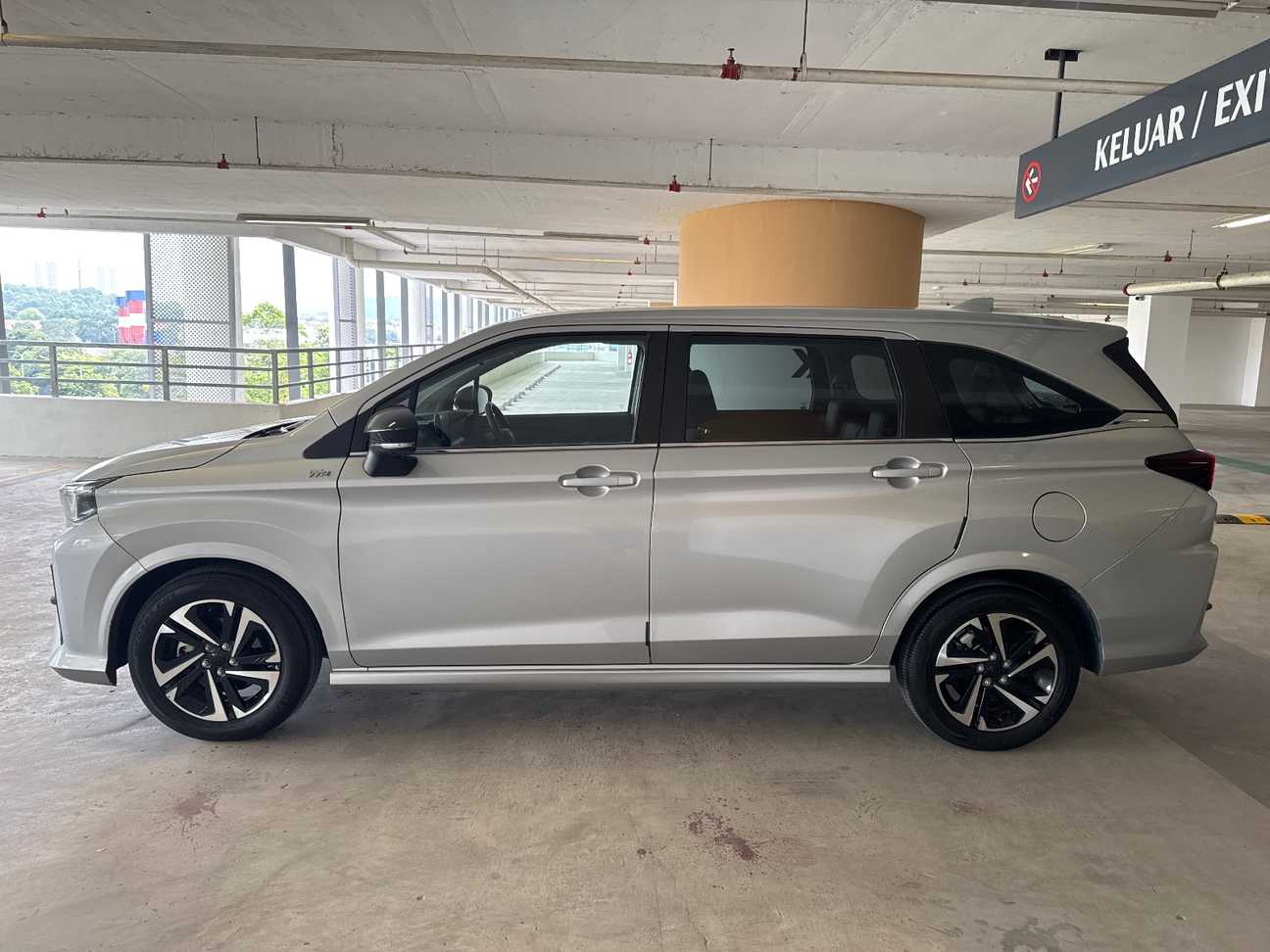 used 2023 Perodua Alza AV 1.5