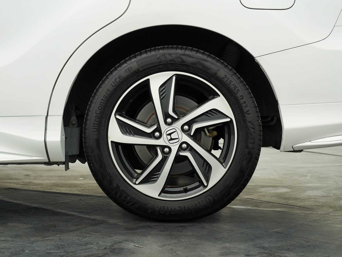 used 2014 Honda Odyssey EX 2.4