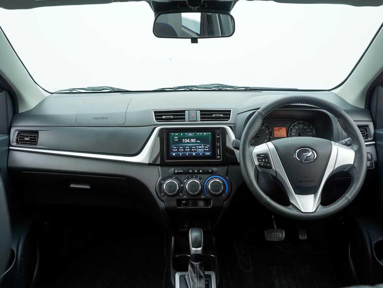 terpakai 2023 Perodua Bezza Advance 1.3