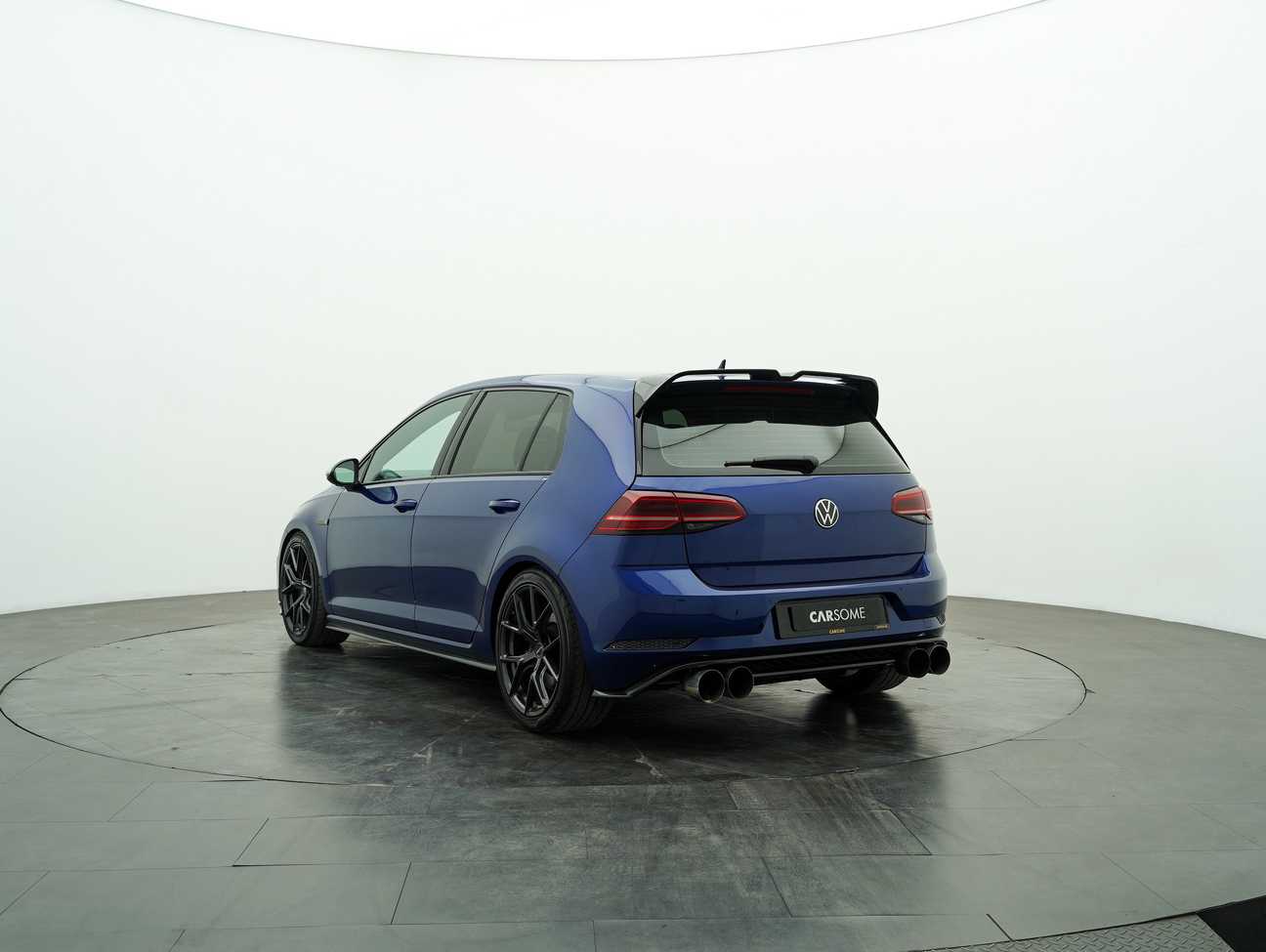 used 2018 Volkswagen Golf R 2.0
