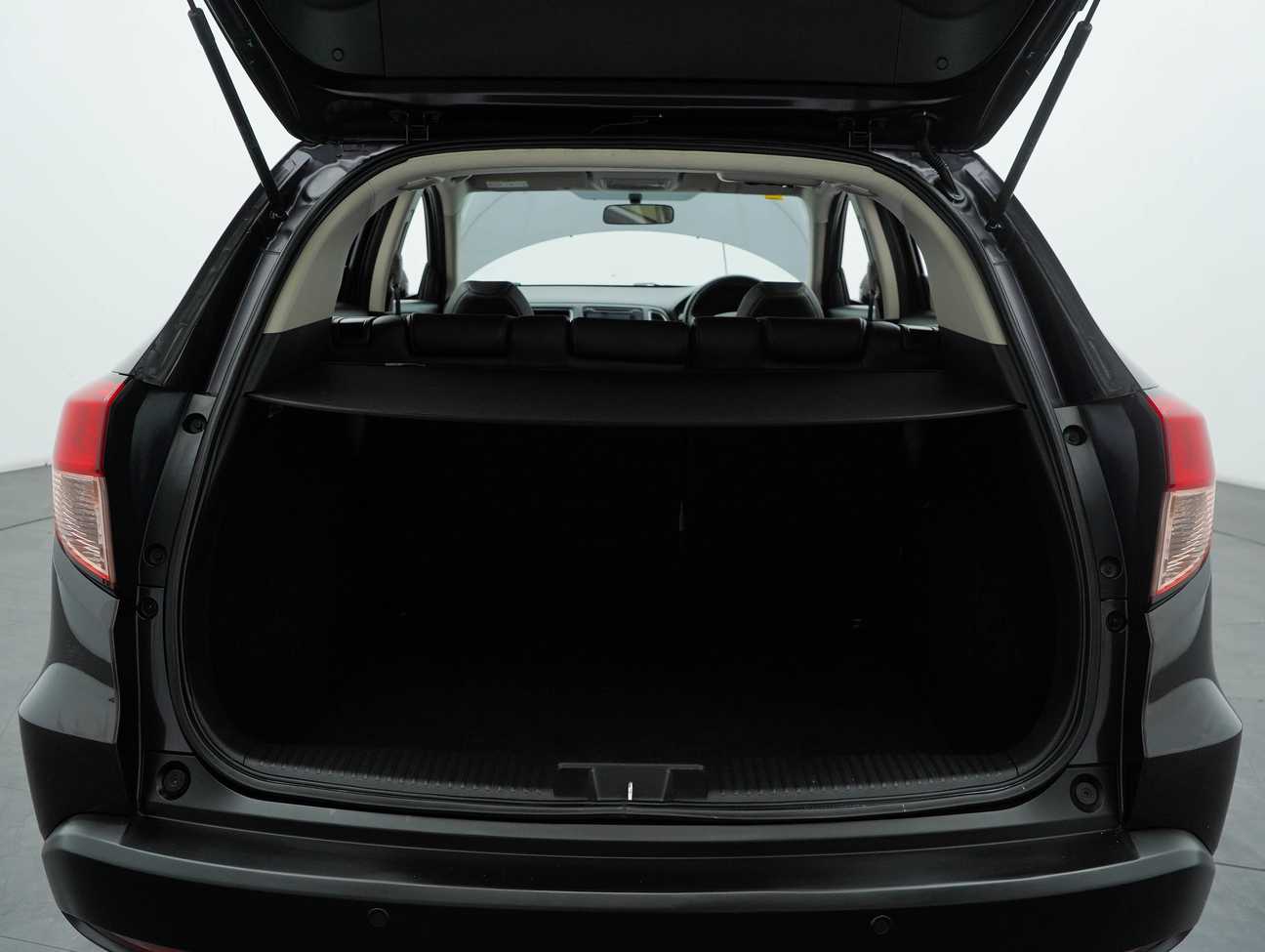 terpakai 2016 Honda HR-V V 1.8