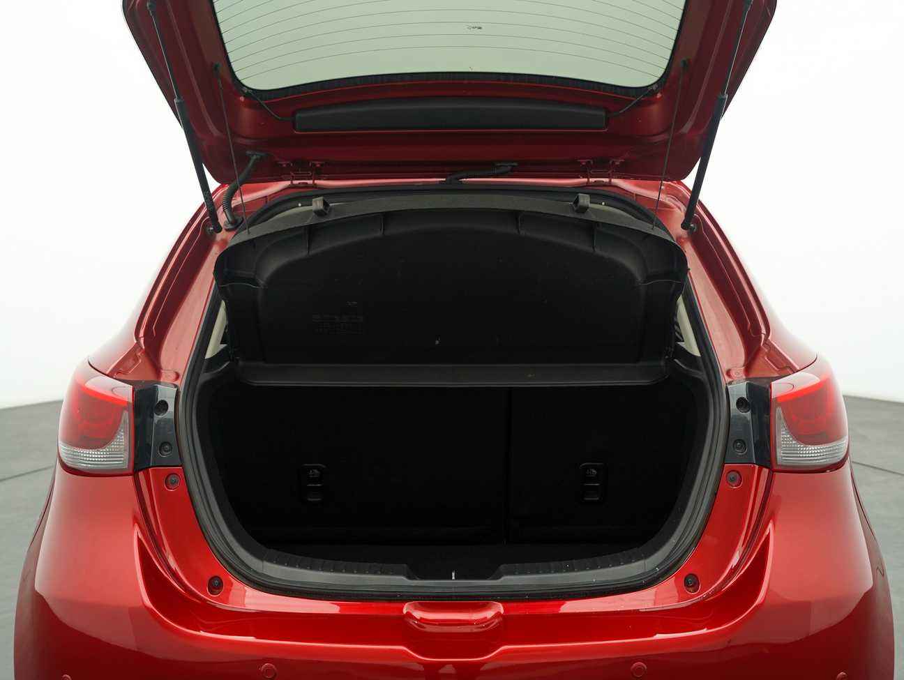 used 2016 Mazda 2 SKYACTIV-G (LED Headlight with DRL) 1.5