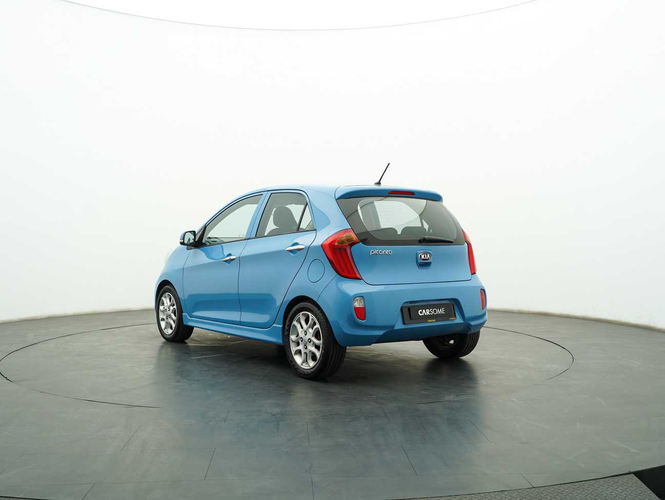 terpakai 2014 Kia Picanto  1.2