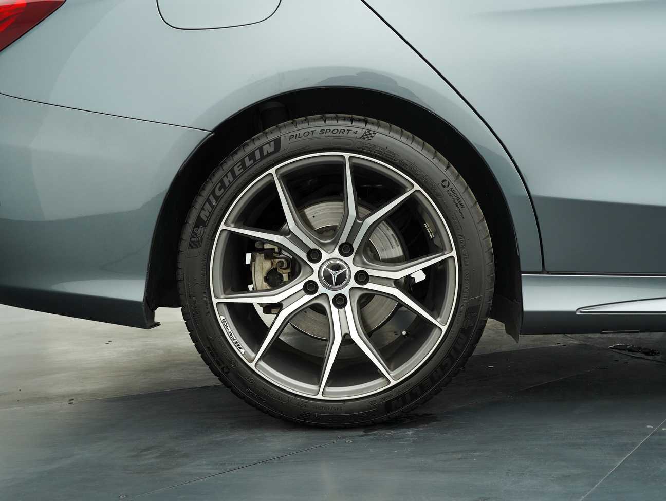 terpakai 2018 Mercedes-Benz C 250 (CKD) 2.0