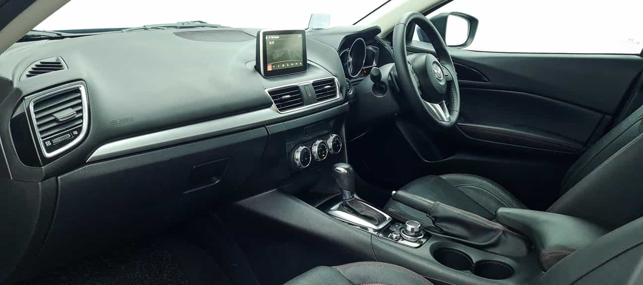 used 2015 Mazda 3 SEDAN SKYACTIV-G (CKD) 2.0