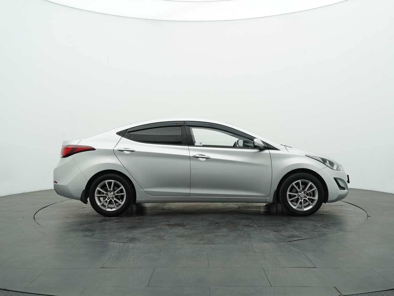 used 2015 Hyundai Elantra  1.6