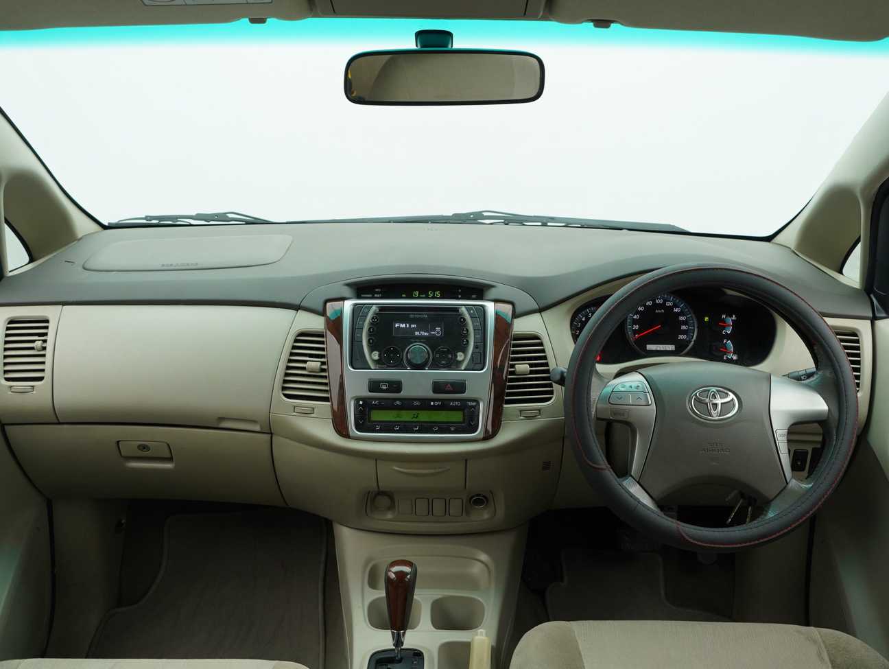 used 2012 Toyota Innova G 2.0