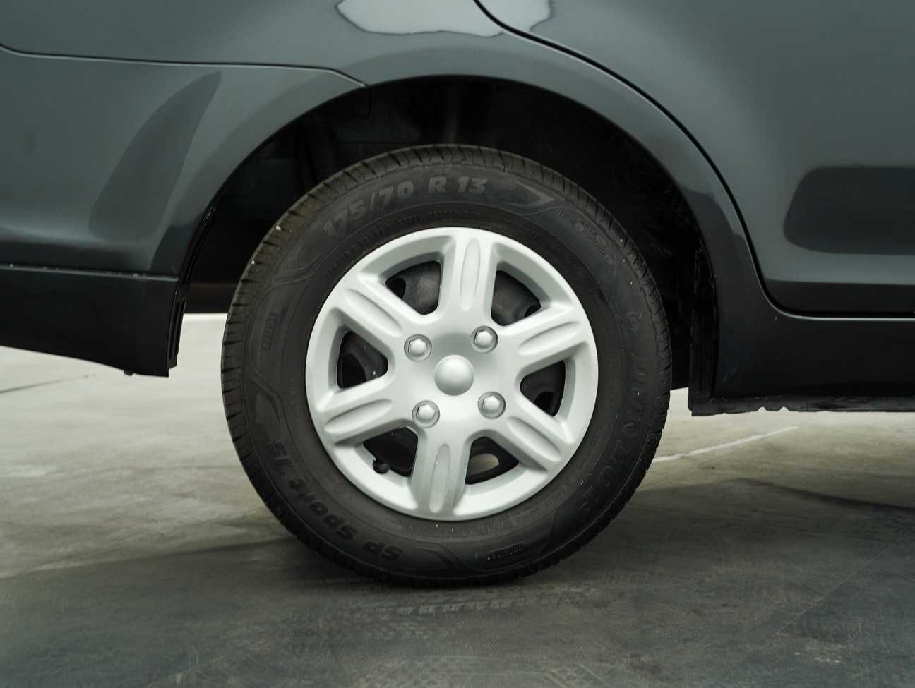 used 2014 Proton Saga SV 1.3