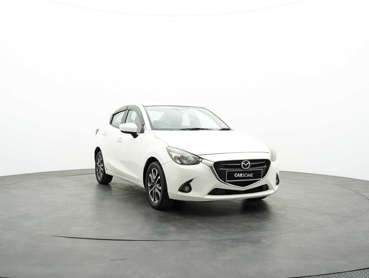 terpakai 2015 Mazda 2 SEDAN SKYACTIV-G 1.5