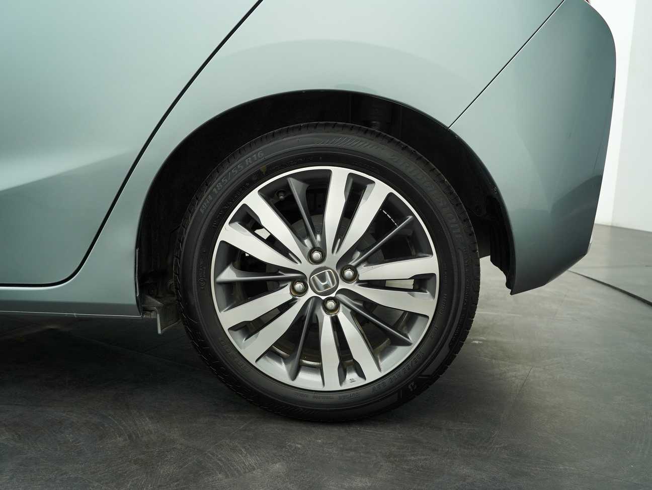 used 2015 Honda Jazz V 1.5