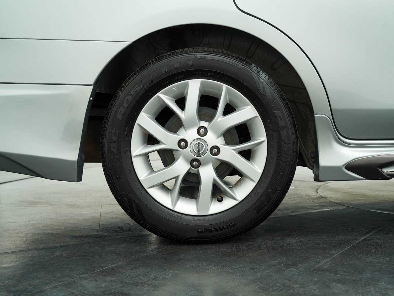 terpakai 2018 Nissan Almera E 1.5