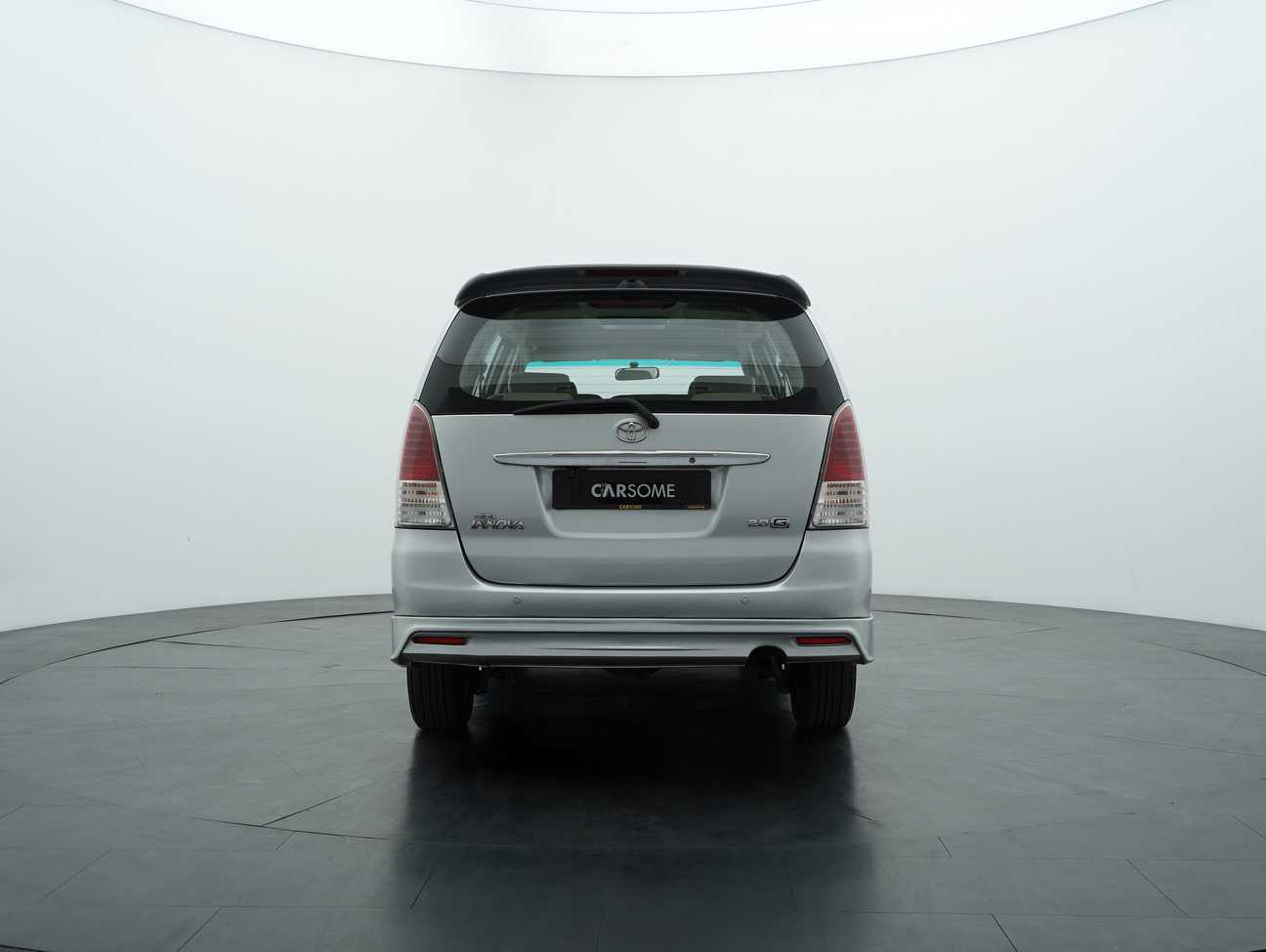 terpakai 2010 Toyota Innova G 2.0