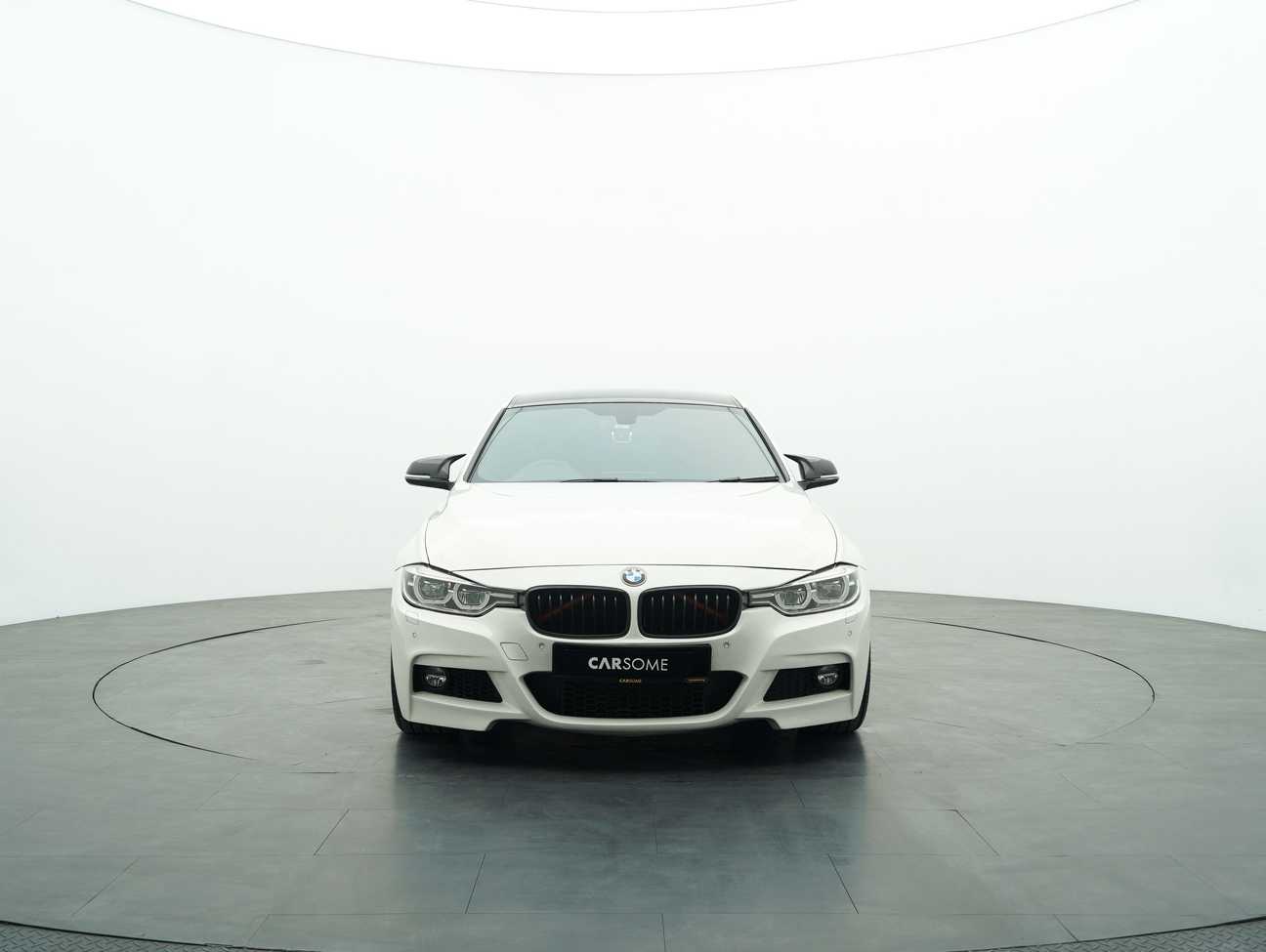 terpakai 2015 BMW 330i M Sport 2.0