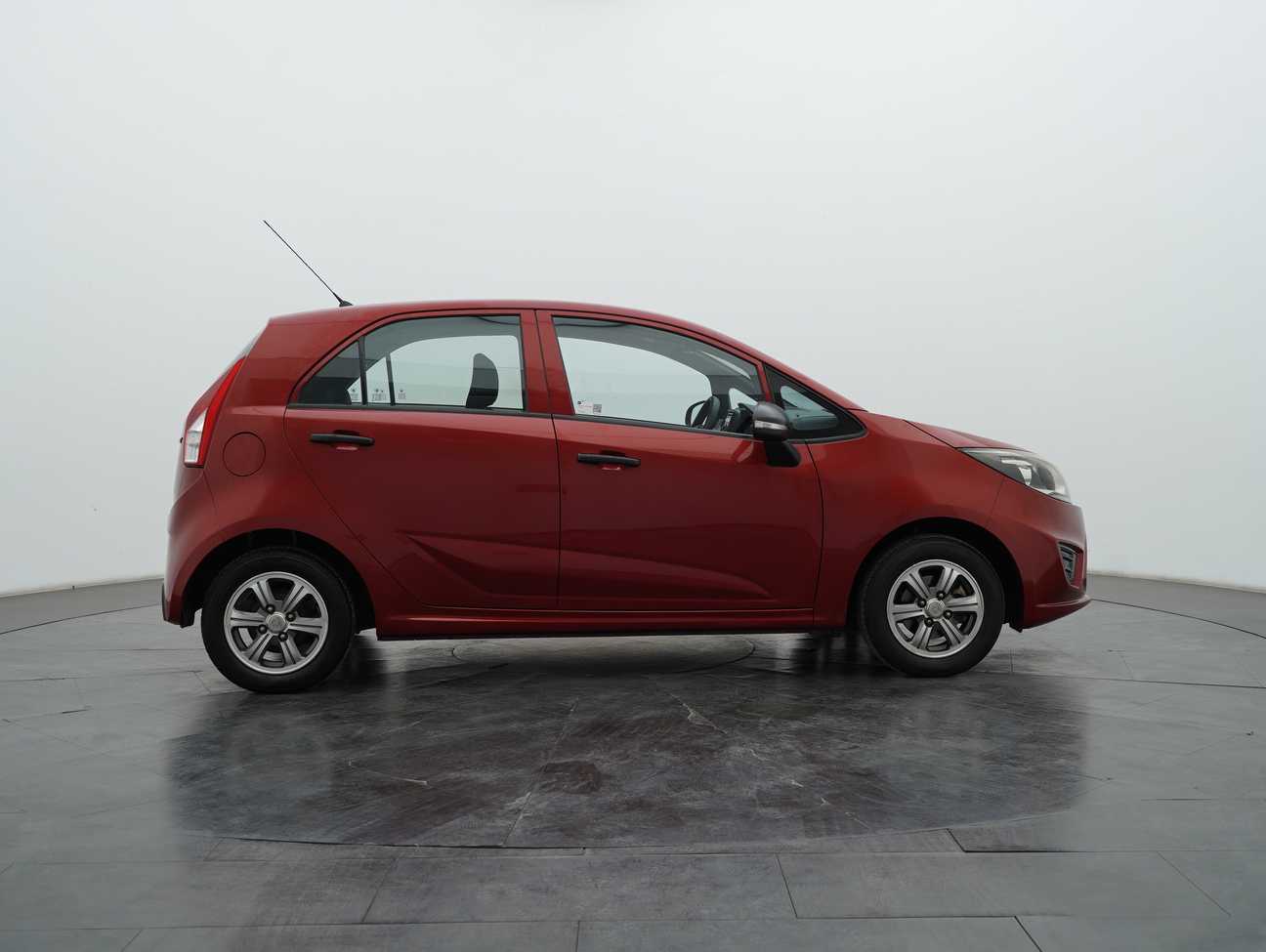 used 2015 Proton Iriz Standard 1.3