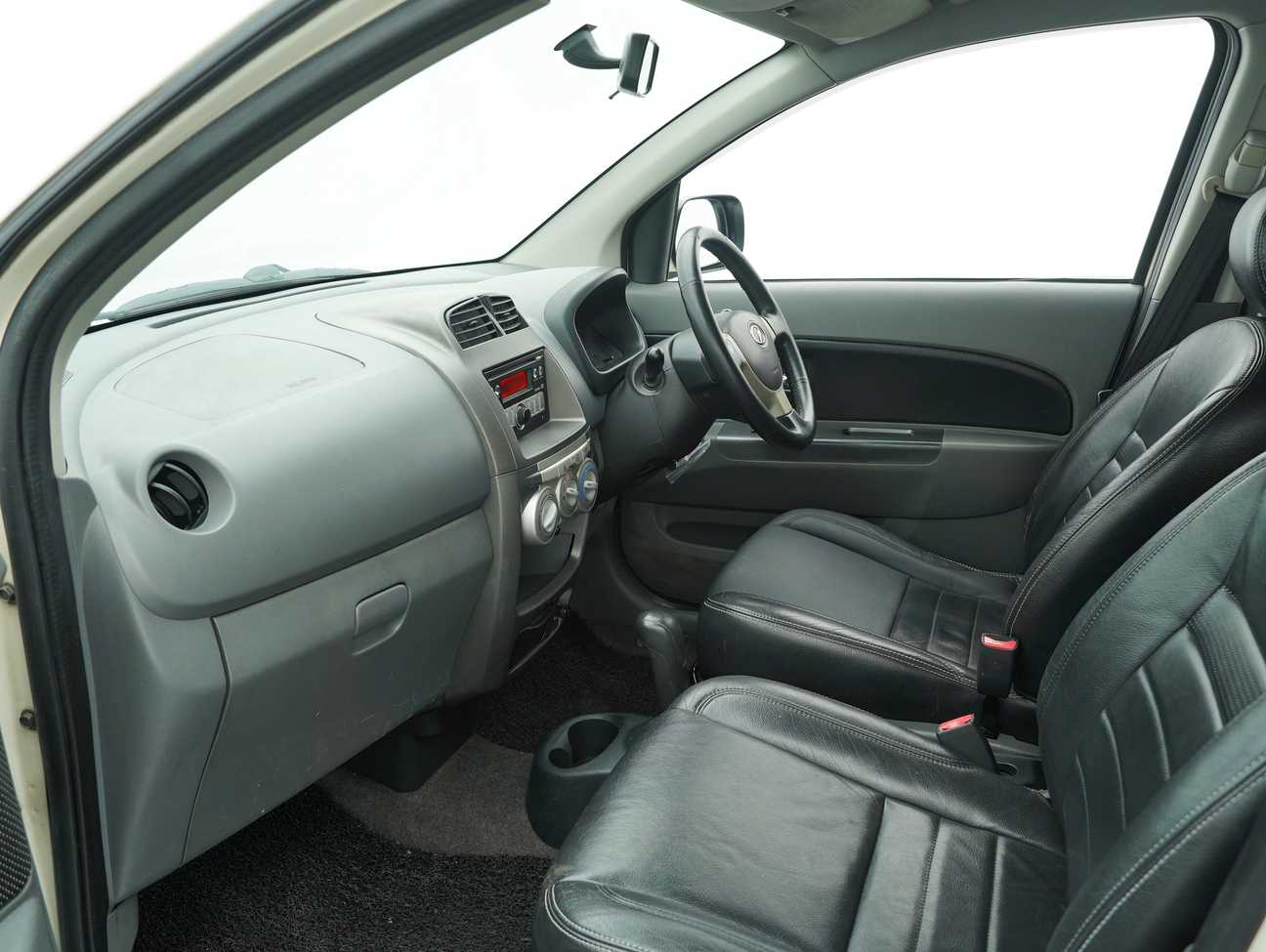 terpakai 2010 Perodua Myvi EZi 1.3