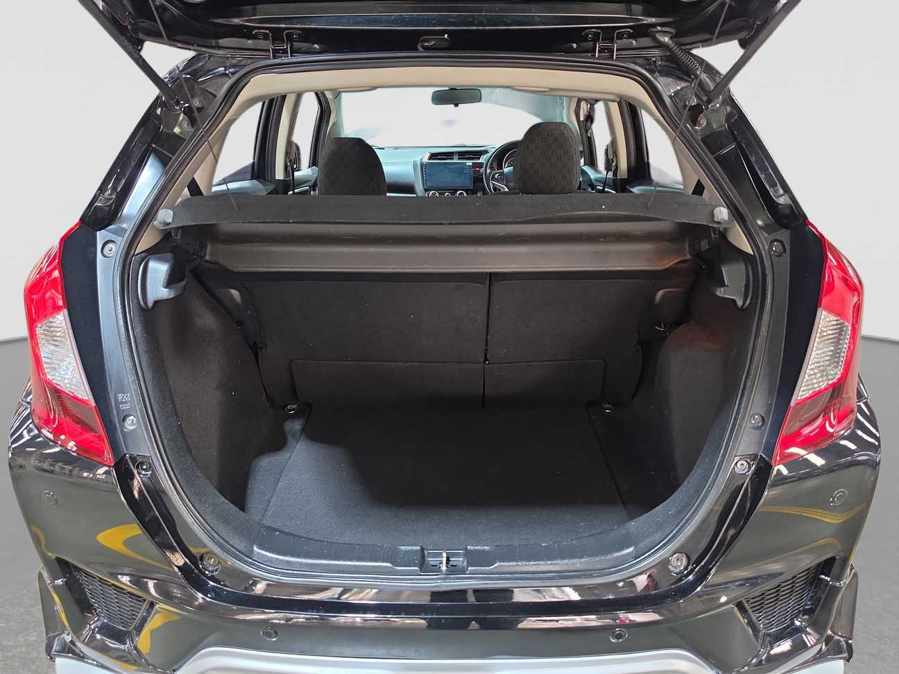 terpakai 2014 Honda Jazz E 1.5
