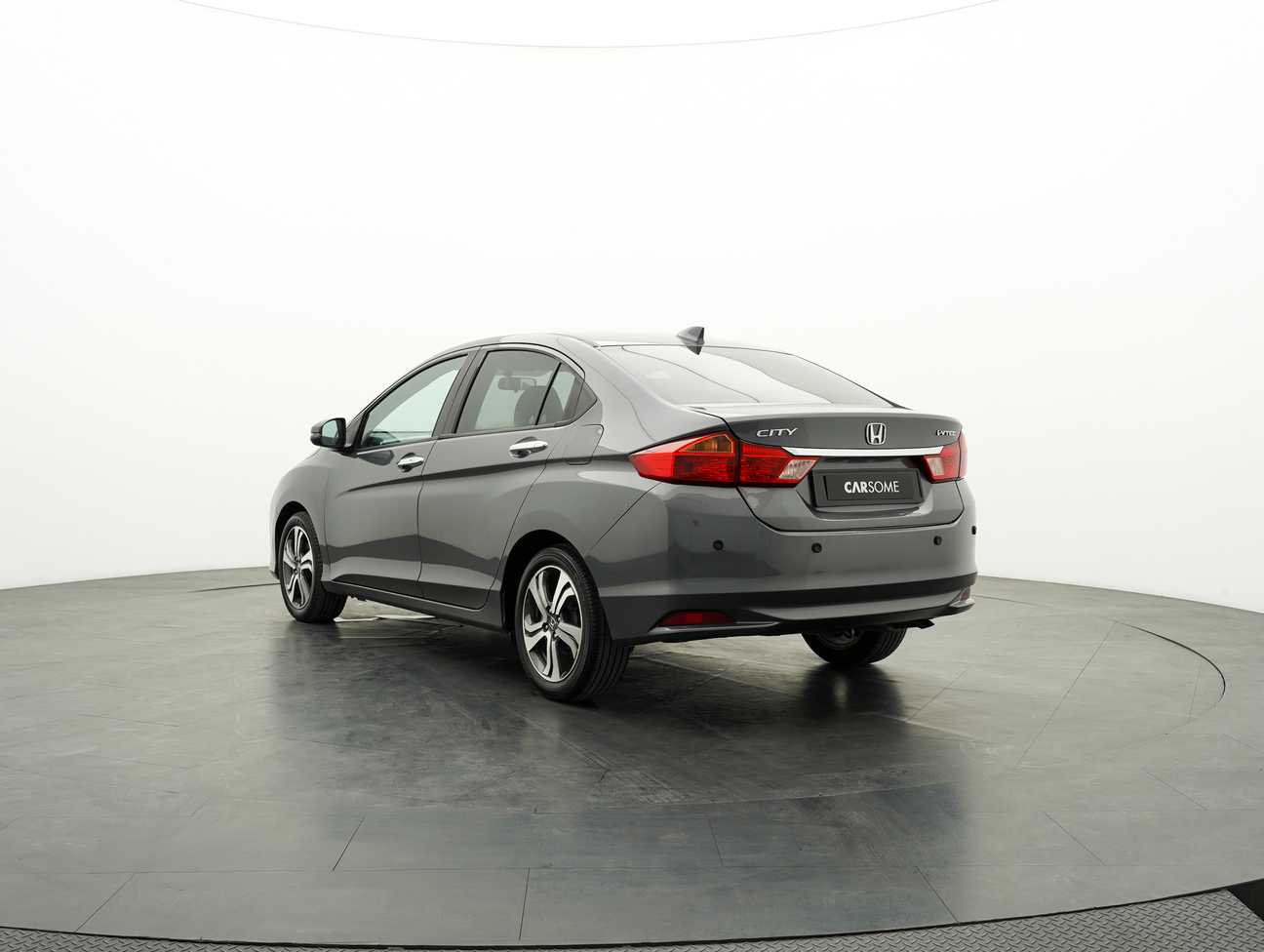 used 2015 Honda City V 1.5