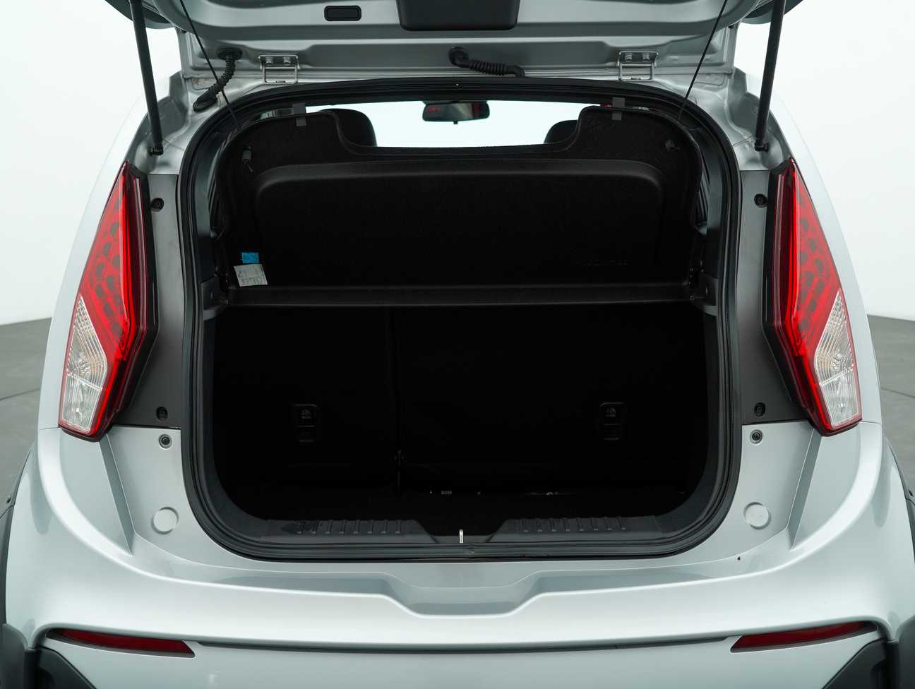 used 2023 Proton Iriz Active 1.6