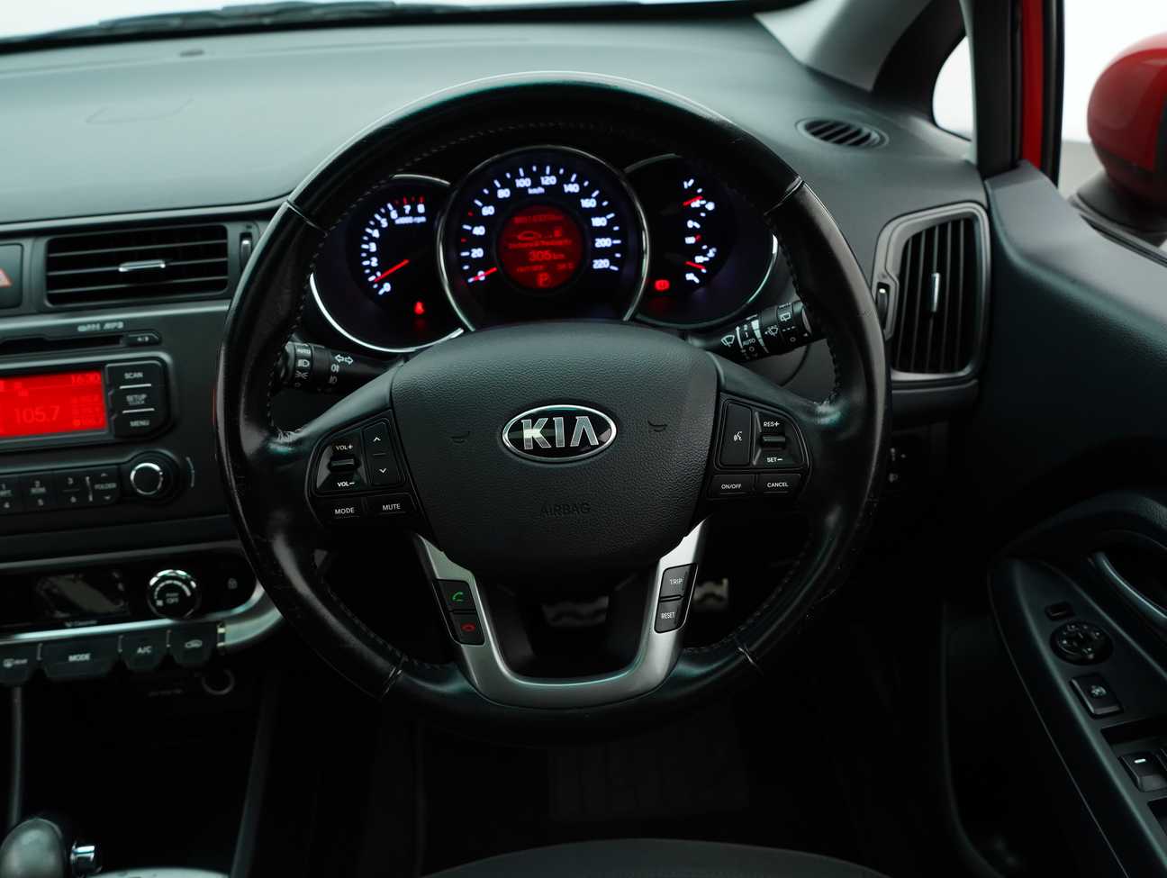 terpakai 2014 Kia Rio SX 1.4
