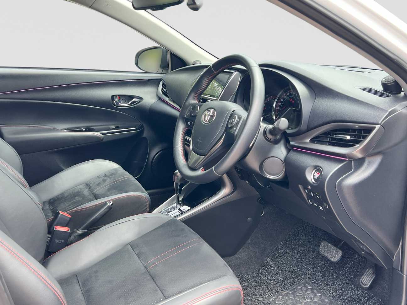 used 2022 Toyota Vios GR-S 1.5