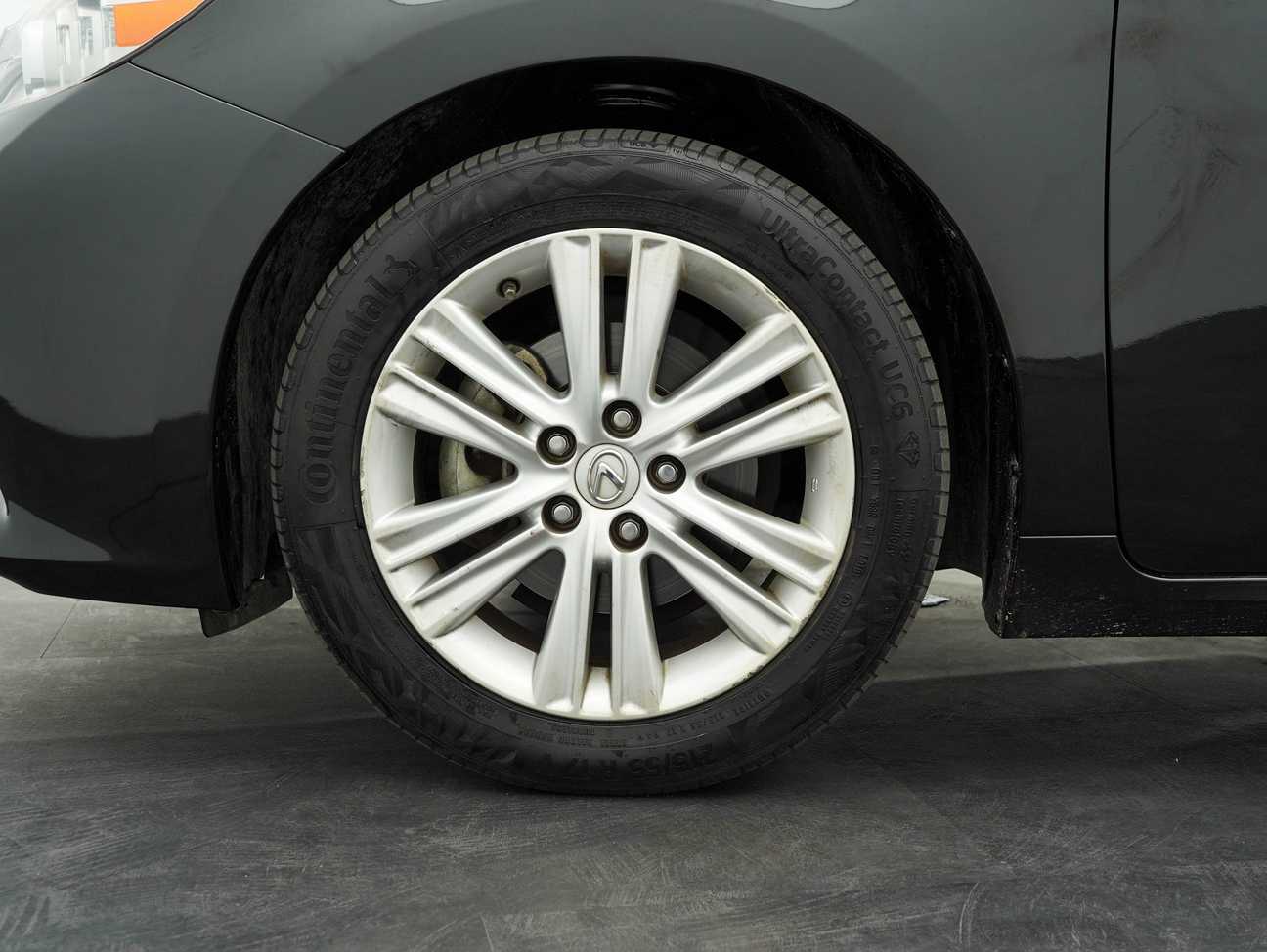 used 2014 Lexus ES250  2.5