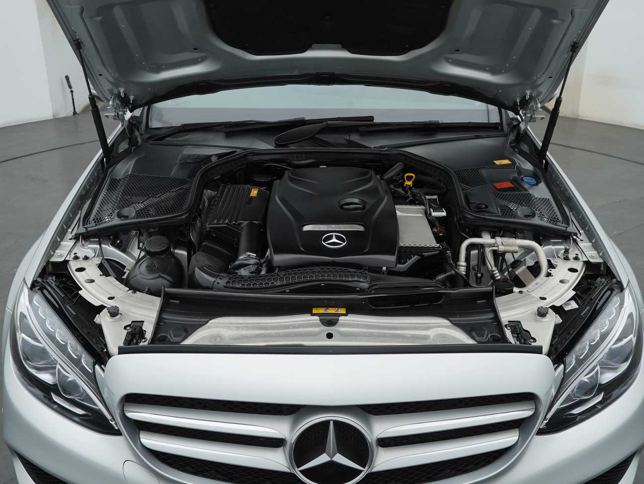 used 2016 Mercedes-Benz C250 AMG Line 2.0