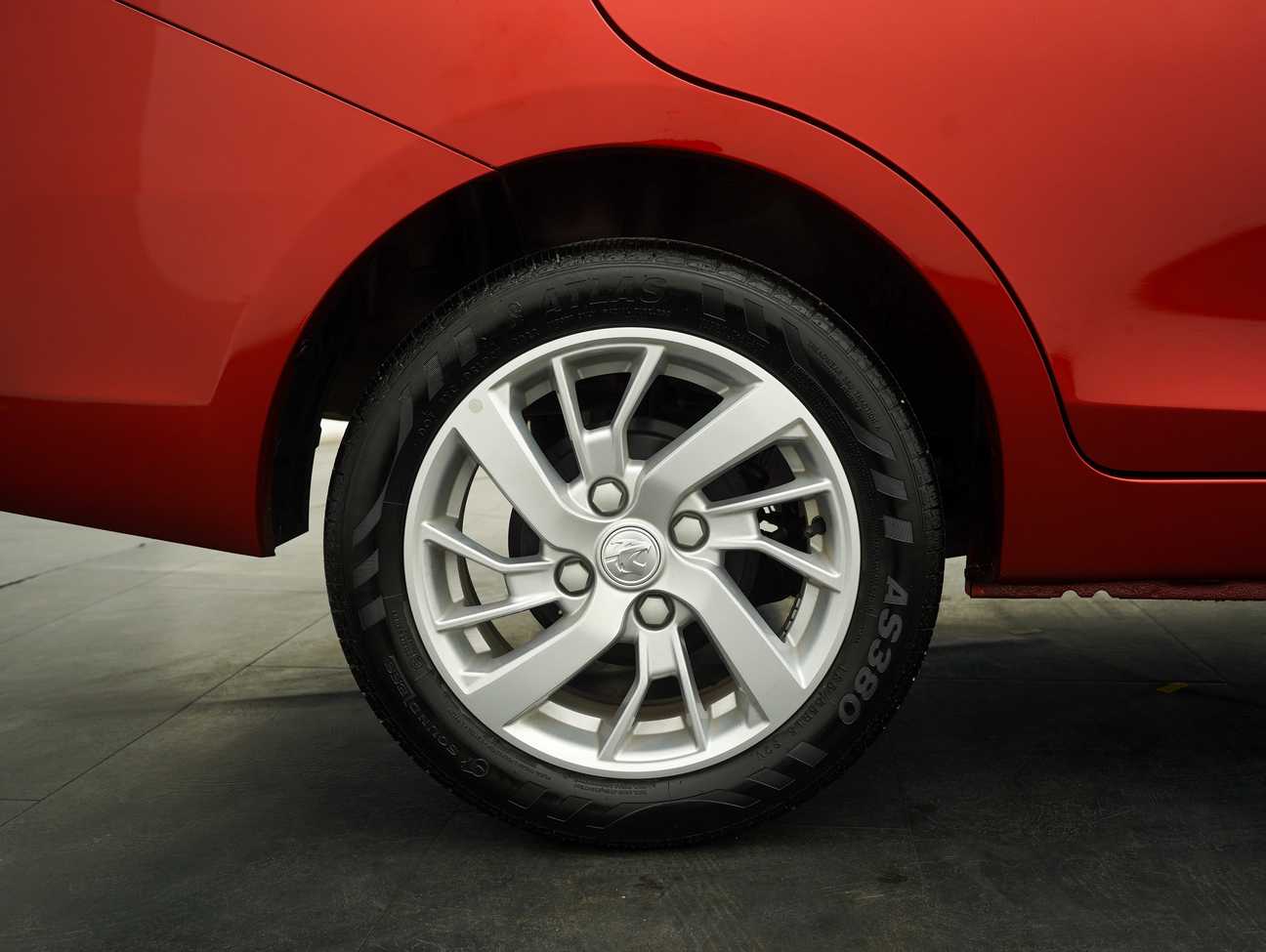 terpakai 2022 Proton Saga Premium 1.3