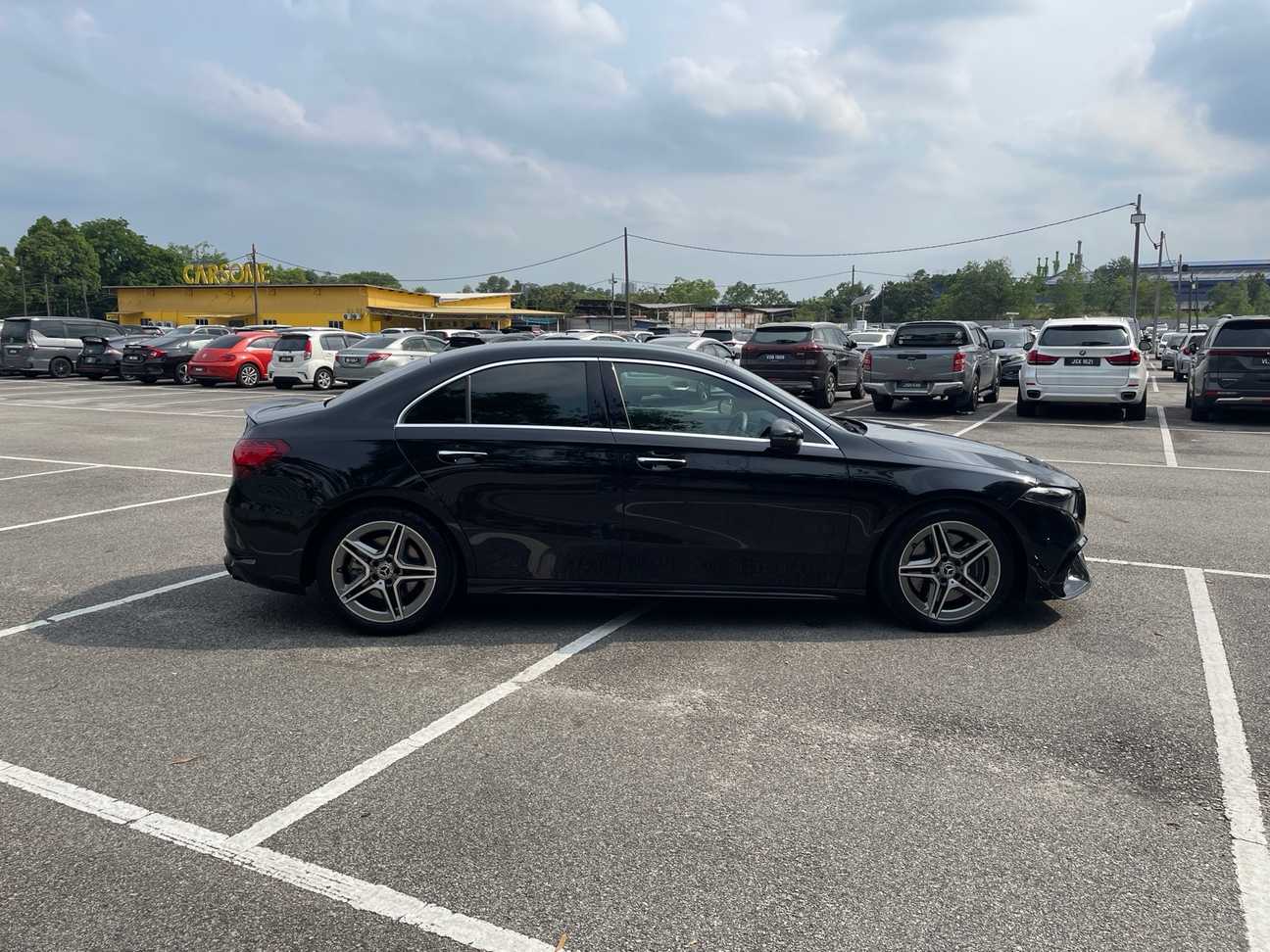 used 2024 Mercedes-Benz A250 4MATIC AMG Line 2.0