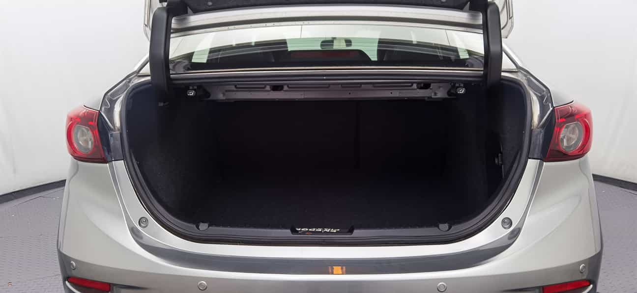 used 2017 Mazda 3 SEDAN SKYACTIV-G (CKD) 2.0