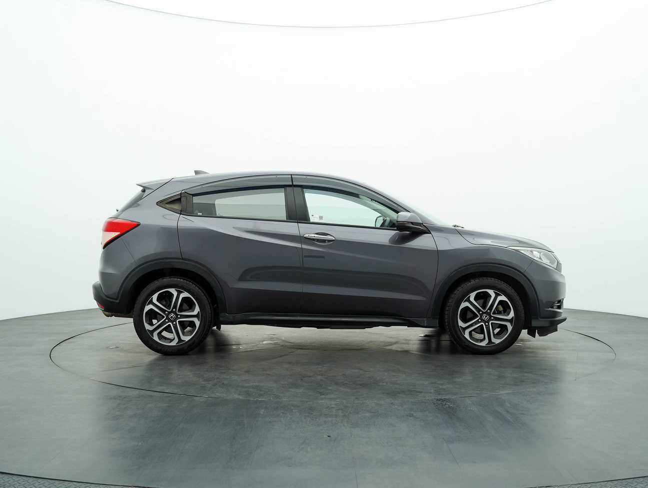 used 2017 Honda HR-V V 1.8