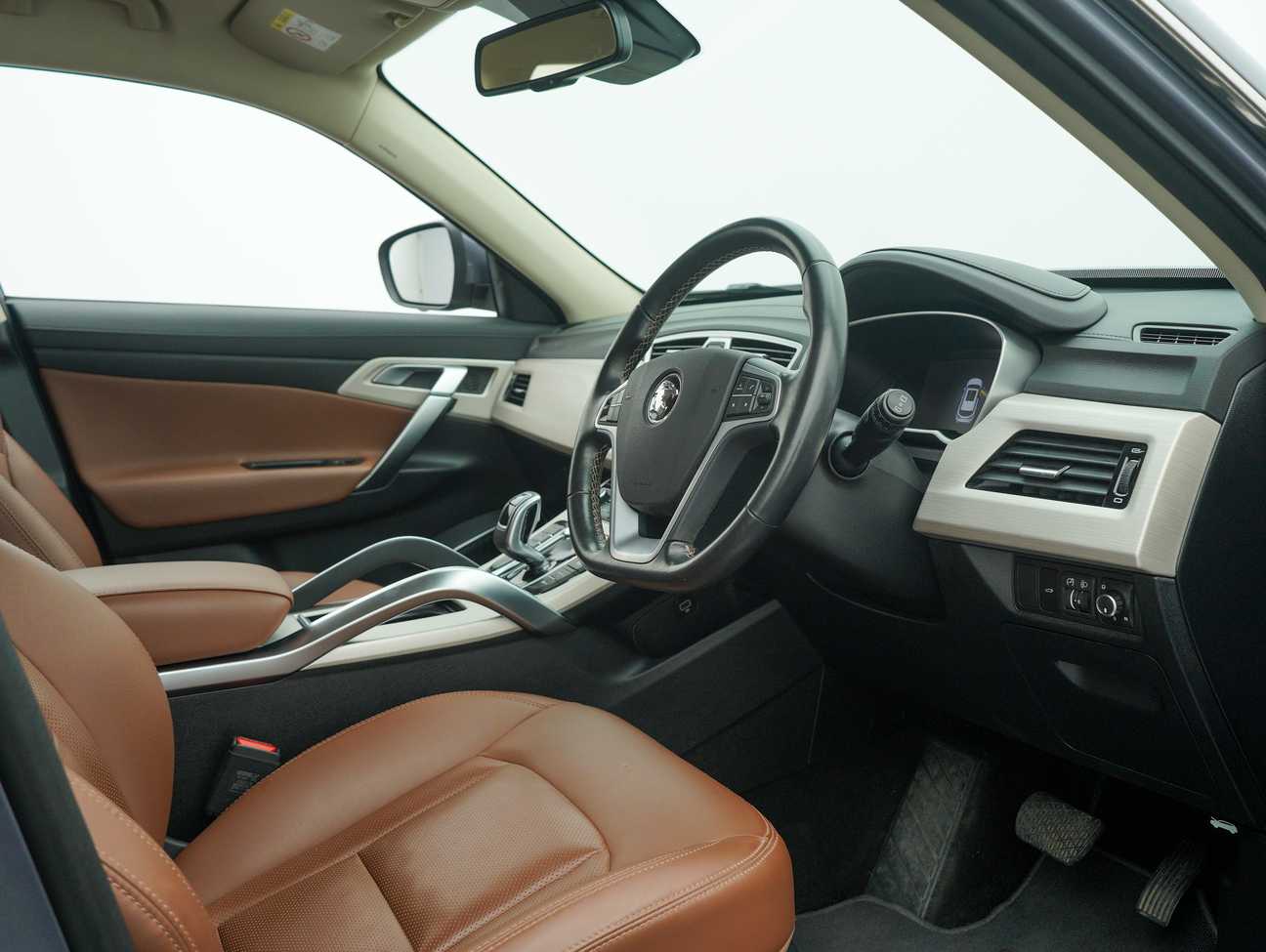 used 2020 Proton X70 Premium 1.8