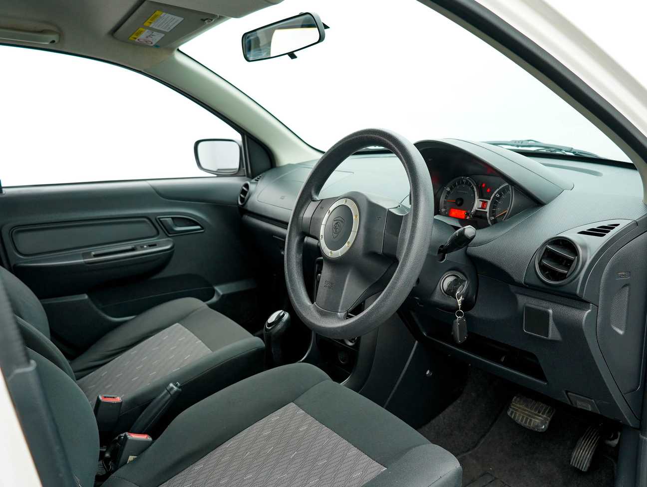 used 2015 Proton Saga SV 1.3