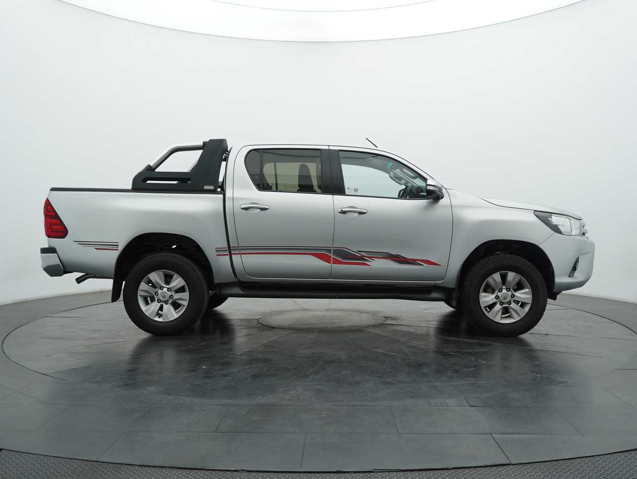 used 2020 Toyota Hilux G Dual Cab 2.4