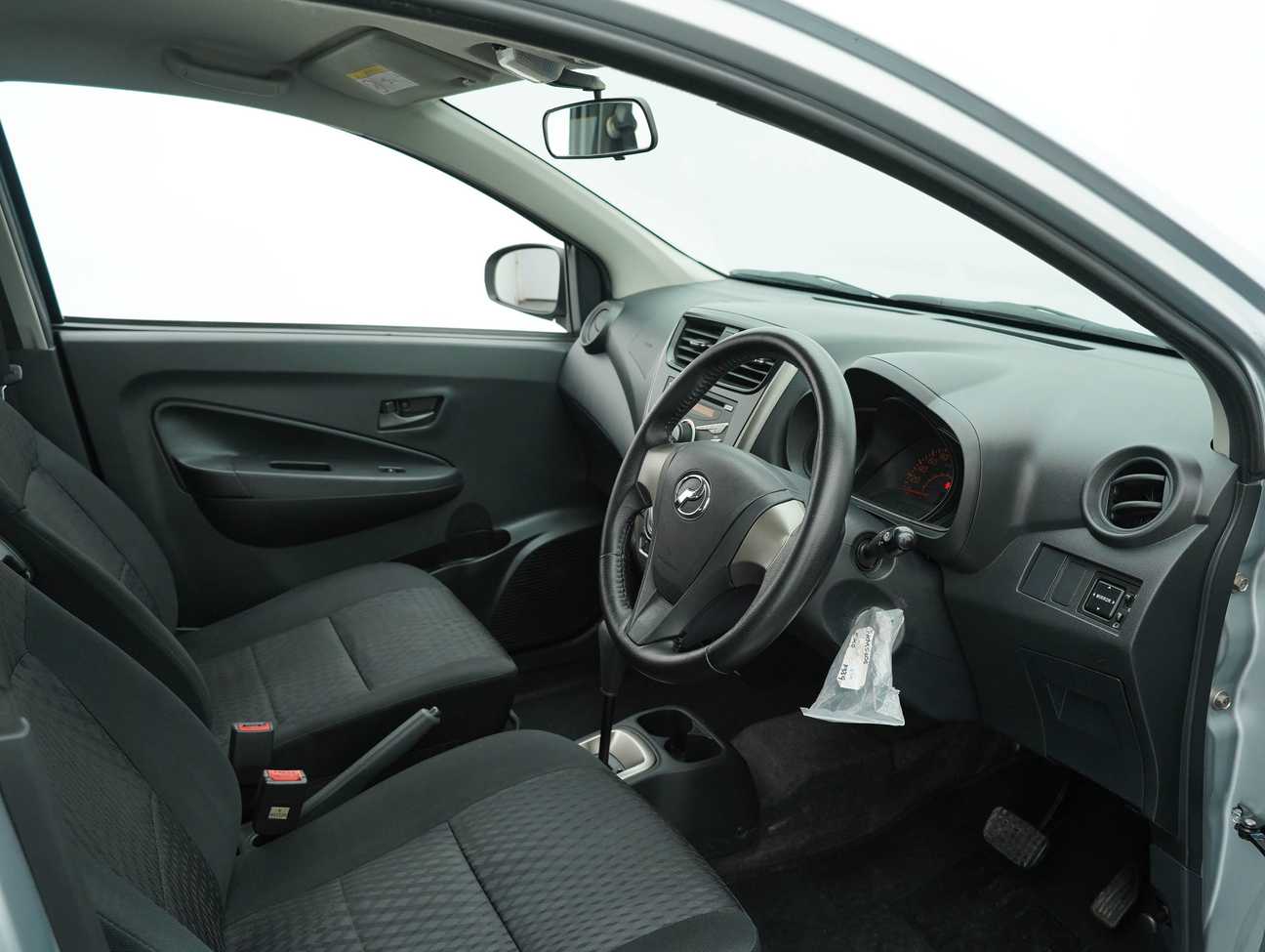 terpakai 2016 Perodua AXIA G 1.0