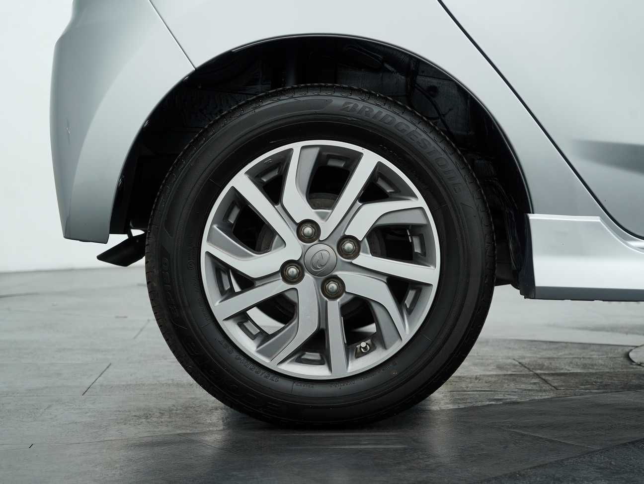 terpakai 2019 Perodua AXIA SE 1.0