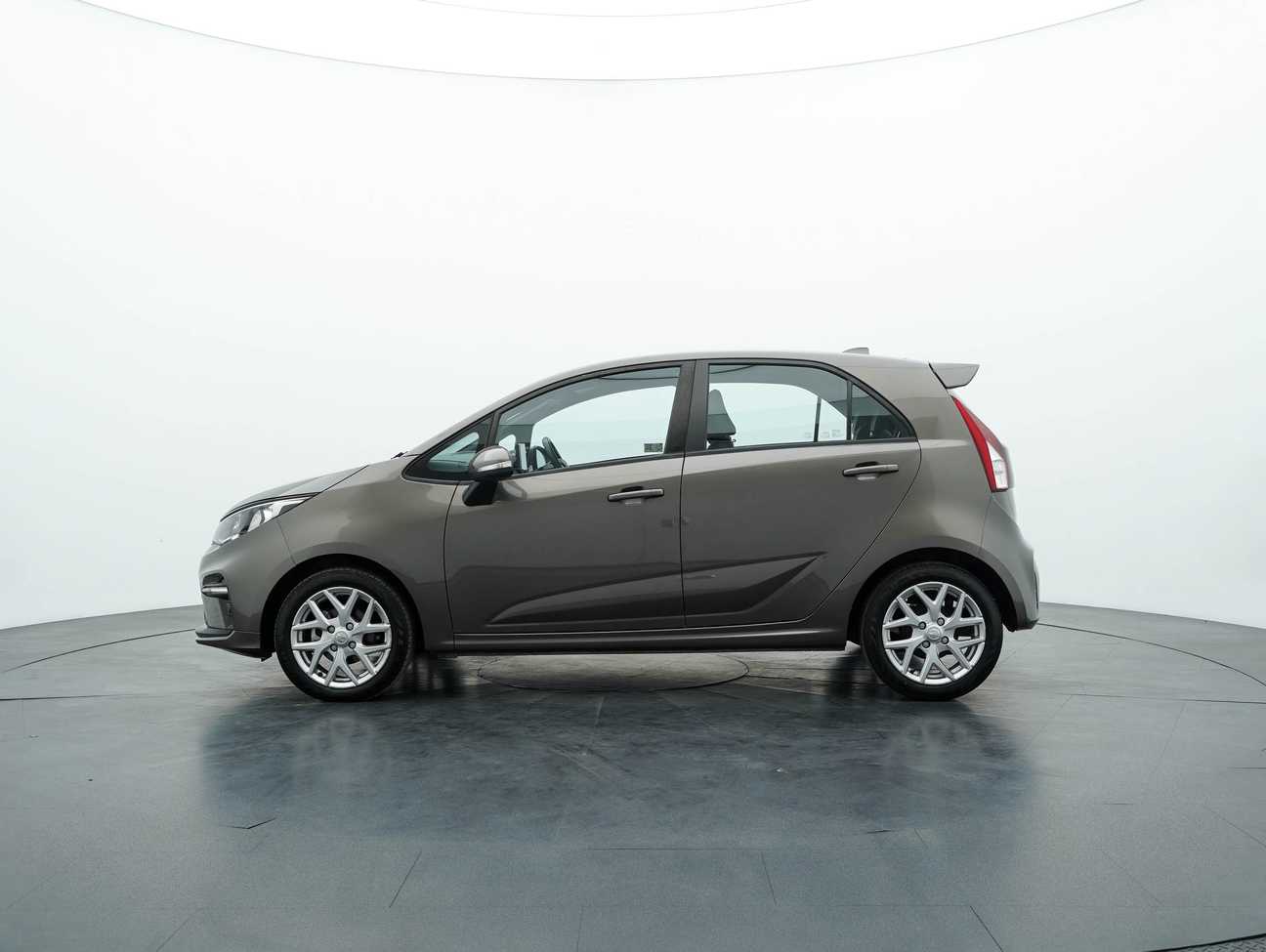 used 2024 Proton Iriz Executive 1.6