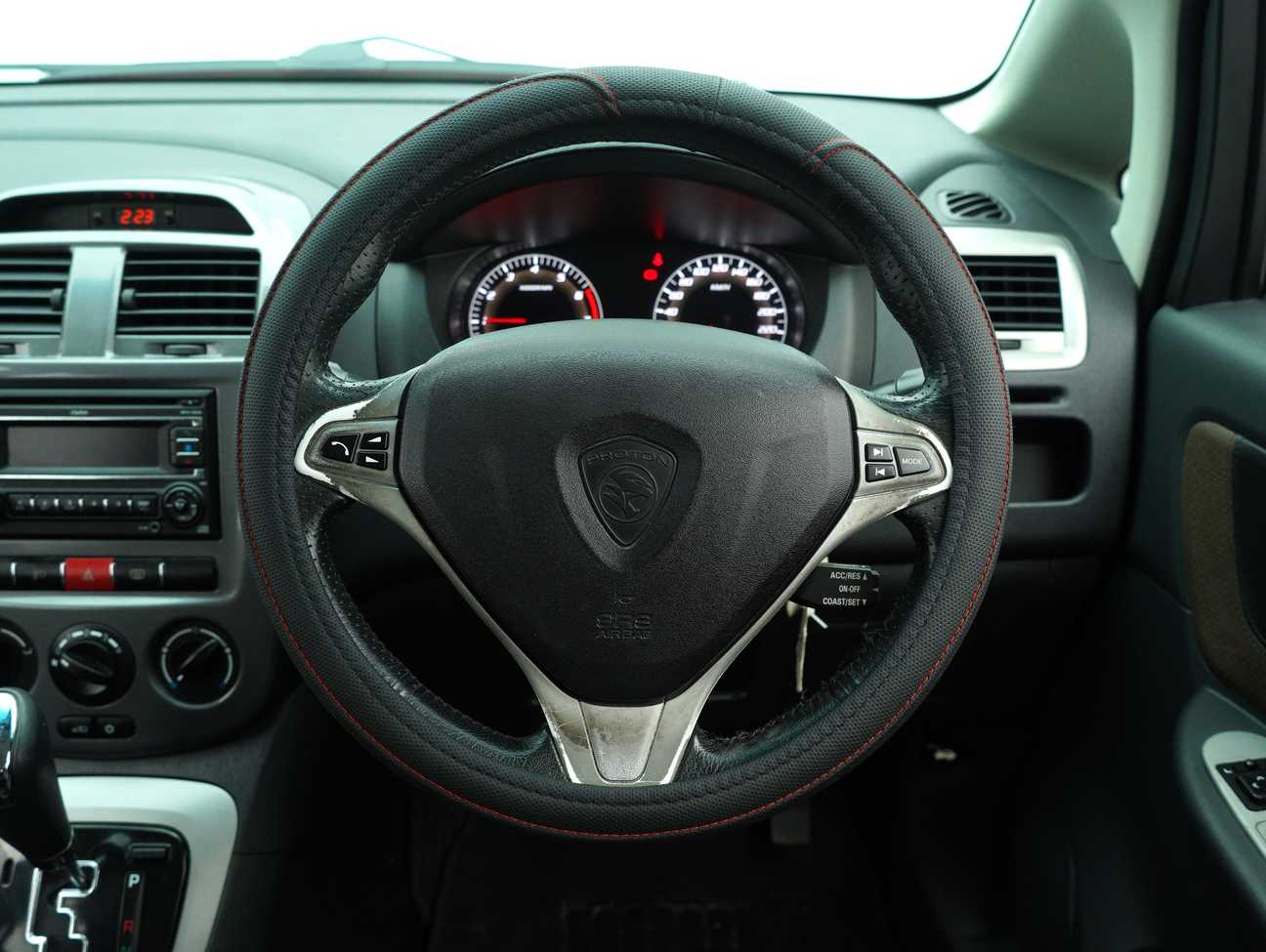 used 2014 Proton Exora Bold CFE Premium 1.6